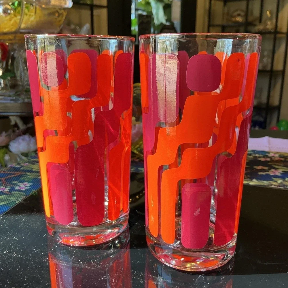 MCM‎ Atomic Set Of Four Geometric Design Glasses Gold Rimmed 60s